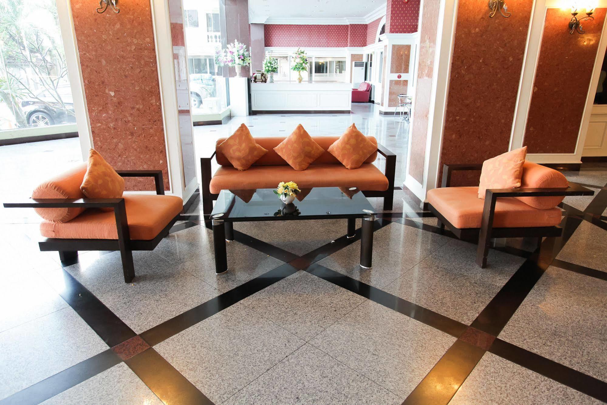 בנגקוק Zen Rooms Bangchak מראה חיצוני תמונה